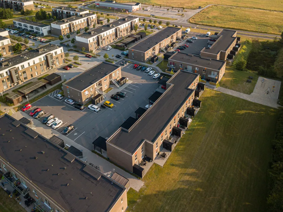 Dejlig 4-værelses lejlighed på James Tobins Alle 9